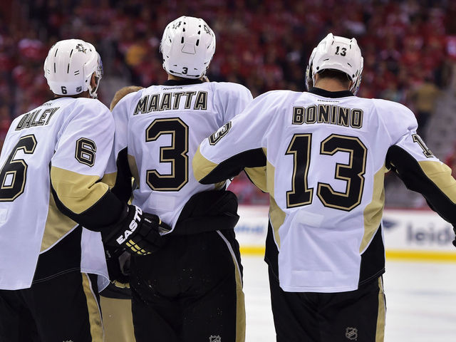 Capitals' Orpik to have hearing for hit on Penguins' Maatta