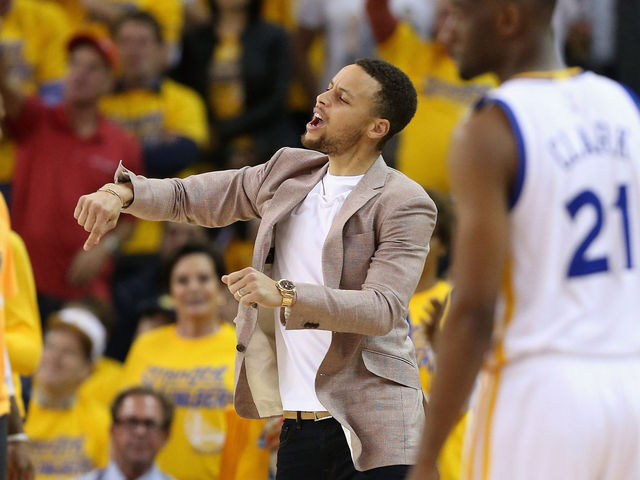 Curry on chances he'll play Game 3: 'To me, they're pretty good'
