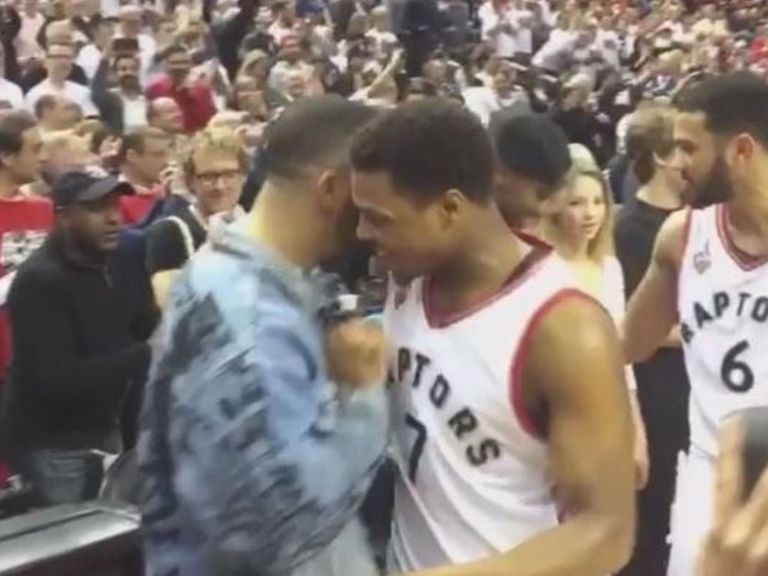 Drake embraces Raptors players following Game 7 win | theScore.com