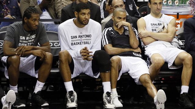 Spurs' Leonard misses Duncan already