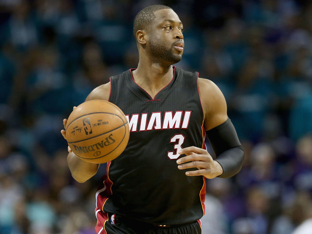 Report: Heat offer Wade 2-year, $40M deal
