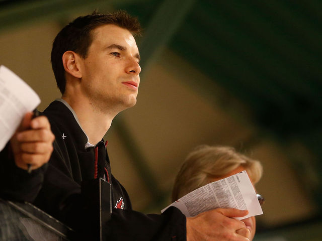 Coyotes expected to name 26-year-old Chayka general manager