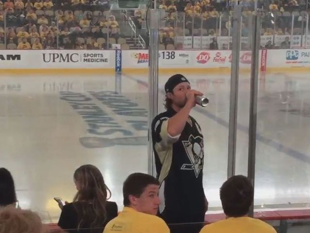 Pirates' Gerrit Cole caught heckling Capitals at Game 4