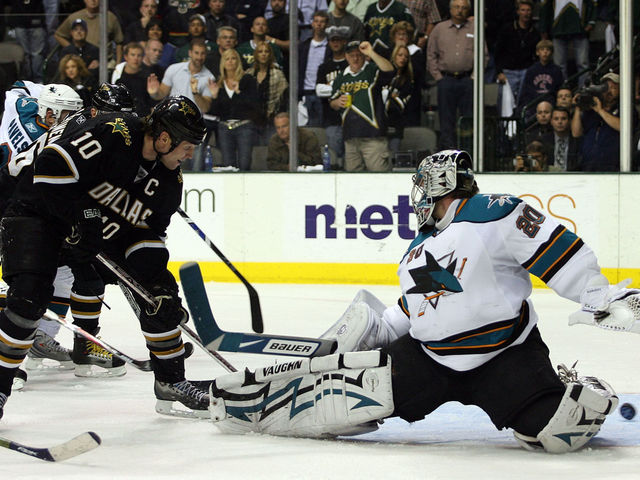 Stars snap 8-year playoff OT drought on anniversary of Morrow's winner