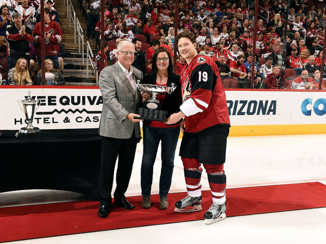 Doan wants to return to Coyotes after meeting with Chayka