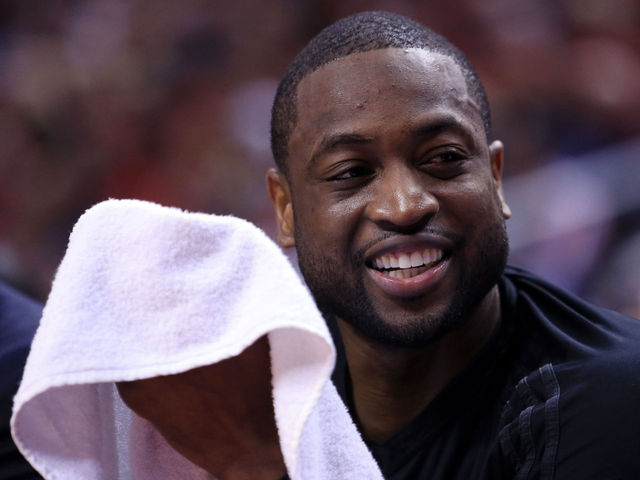 Wade passes Nowitzki on NBA's all-time playoff scoring list