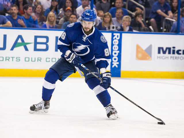 Watch: Scorching-hot Kucherov buries Islanders with Game 5 dagger