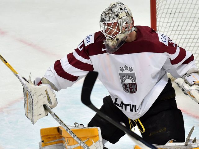 Watch: Latvia's Merzlikins robs Russia with sensational sprawling save