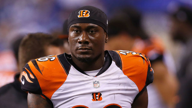 Bengals' Williams ejected after hit to Luck's head