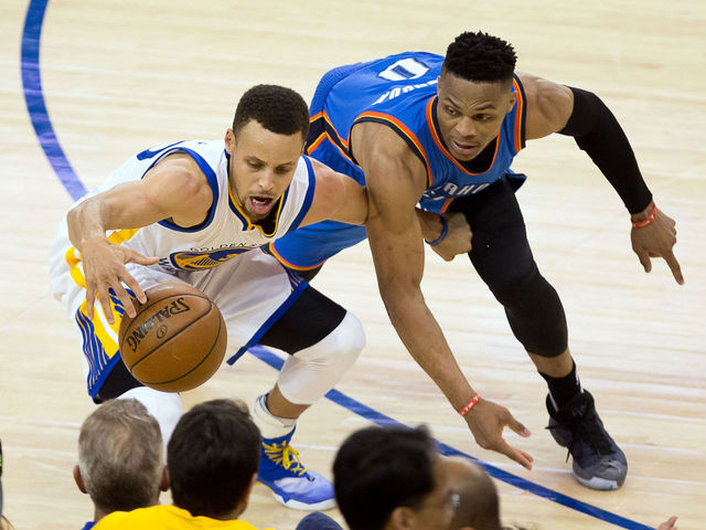 L2M Report: Westbrook wasn't only one who traveled, Curry did too