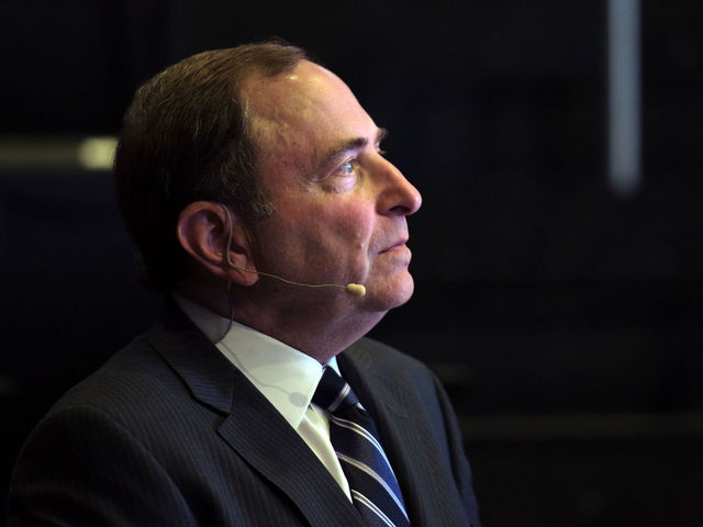 U.S. Senator urges Bettman to change stance on CTE in letter