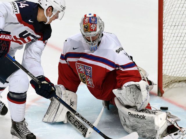 Watch: Auston Matthews pads highlight reel with another sweet goal
