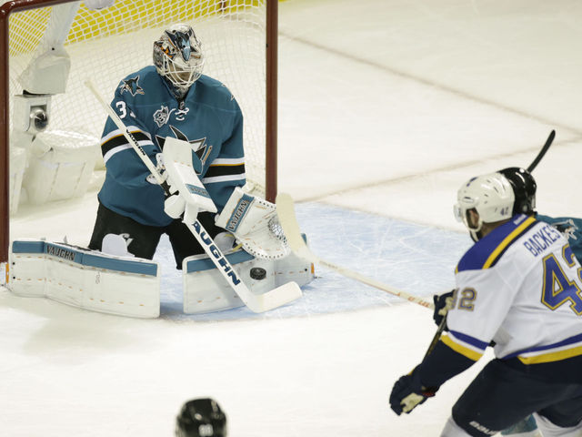 Jones, Hertl lead Sharks to Game 3 victory