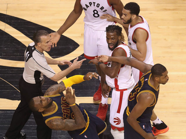 Watch: Cavs' Thompson sends LeBron flying with inadvertent elbow