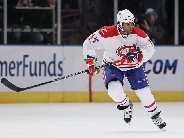 Ex-NHLer Laraque helps prevent child abduction in Montreal