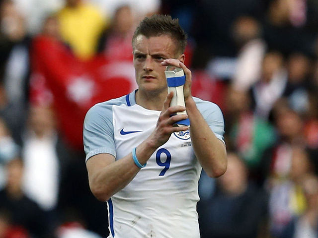 Report: Vardy delays Arsenal decision until after Euros