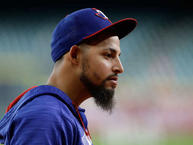 Blue Jays fans send Texas restaurant death threats over Odor promotion
