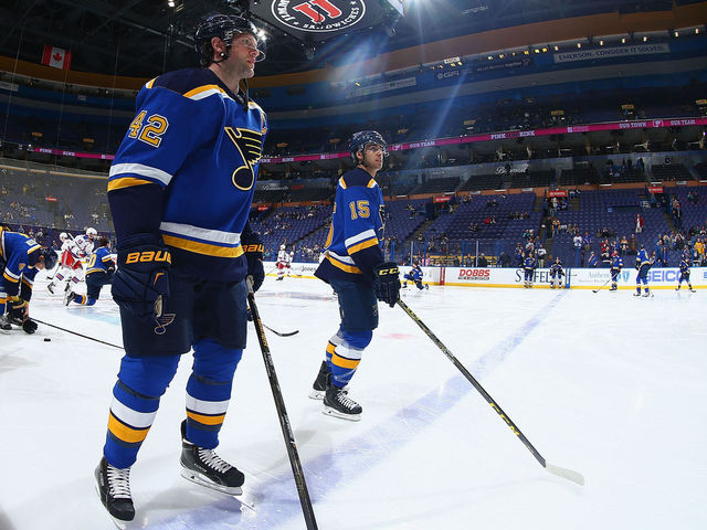 Blues' Backes, Fabbri in lineup for Game 5