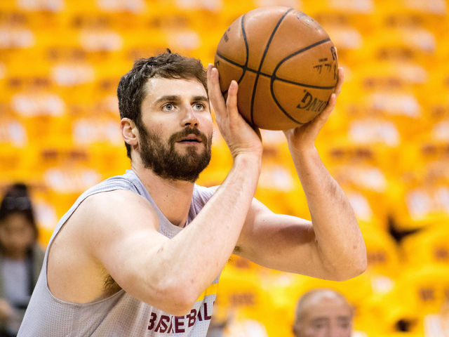 Kevin Love placed under concussion protocol