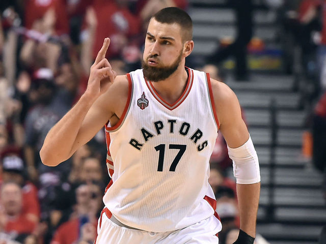Raptors send Valanciunas to bench, Powell starts Game 4
