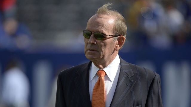 Broncos owner Pat Bowlen dies at 75