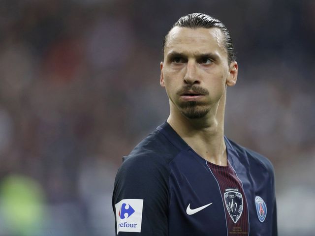 Ibrahimovic's agent plays down Manchester United link