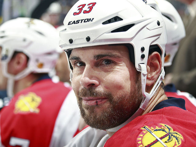 Panthers' Mitchell tweets 'WTF' after Gudbranson-McCann trade