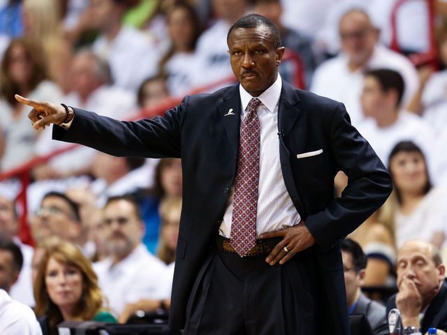 Report: Raptors, Casey to discuss contract extension