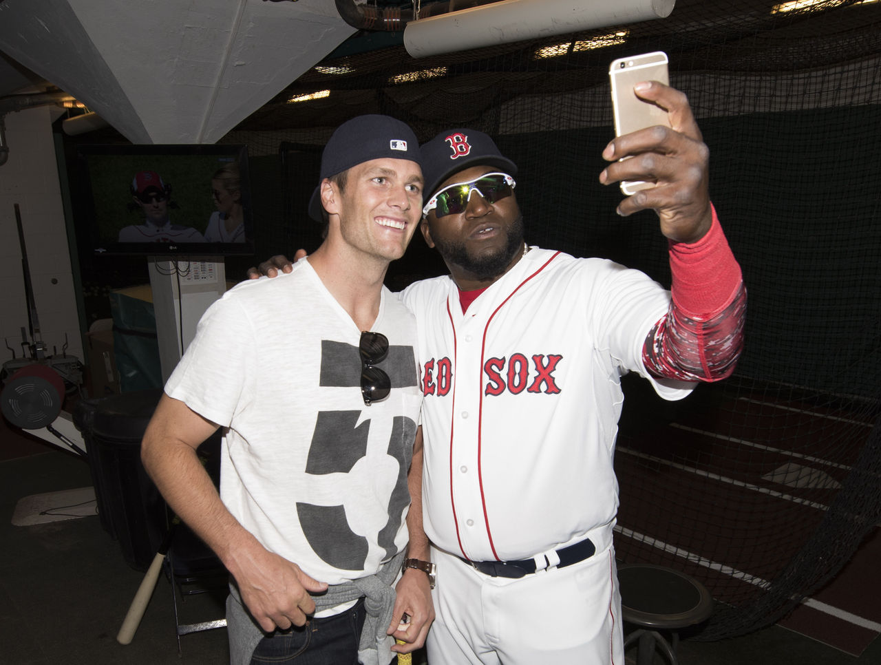 Boston Red Sox: Tom Brady Wants One More Year of David Ortiz