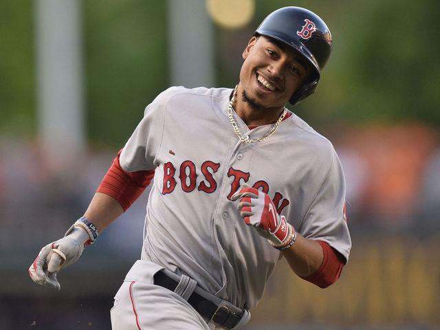 Betts makes history with 5 homers in 2 games