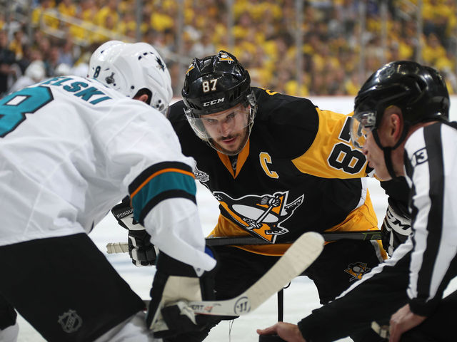 Couture: Crosby cheats on faceoffs, officials give special treatment