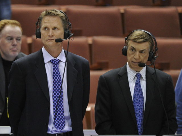 Watch: Steve Kerr impersonates Marv Albert