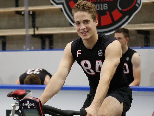 Son of former NHLer Cliff Ronning drops quote to remember at combine