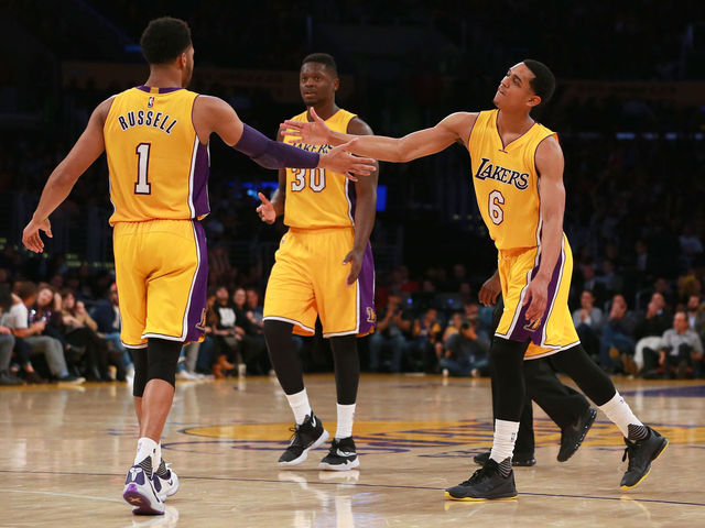 With Kobe retired, 'face of the Lakers' is up for grabs