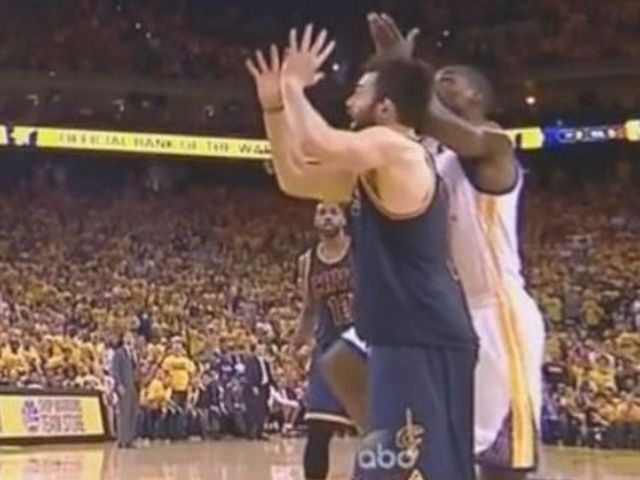Barnes catches Love with inadvertent elbow