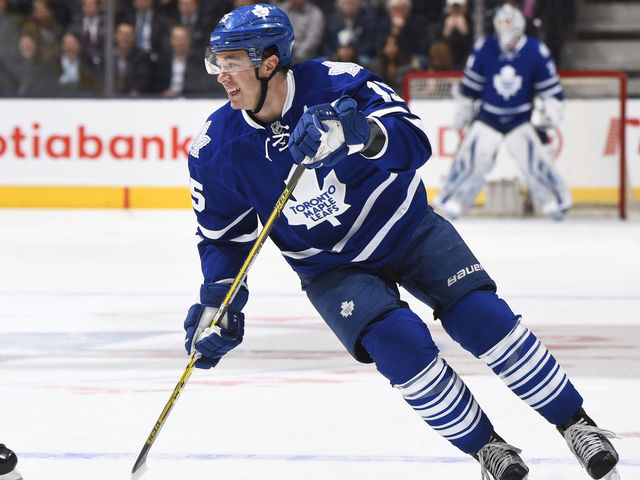 Maple Leafs, Parenteau have preliminary contract talks