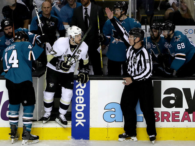 Watch: Vlasic tosses Crosby into Sharks' bench