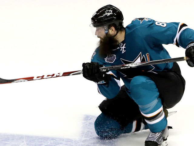 Lafleur no fan of Sharks' beards: 'It's a disgrace for hockey'