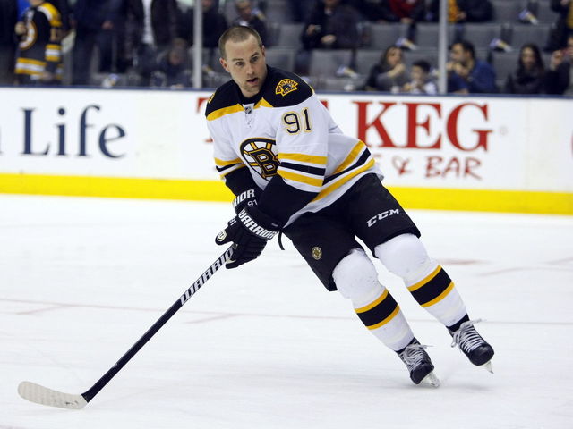Panthers shed Marc Savard's contract in deal with Devils