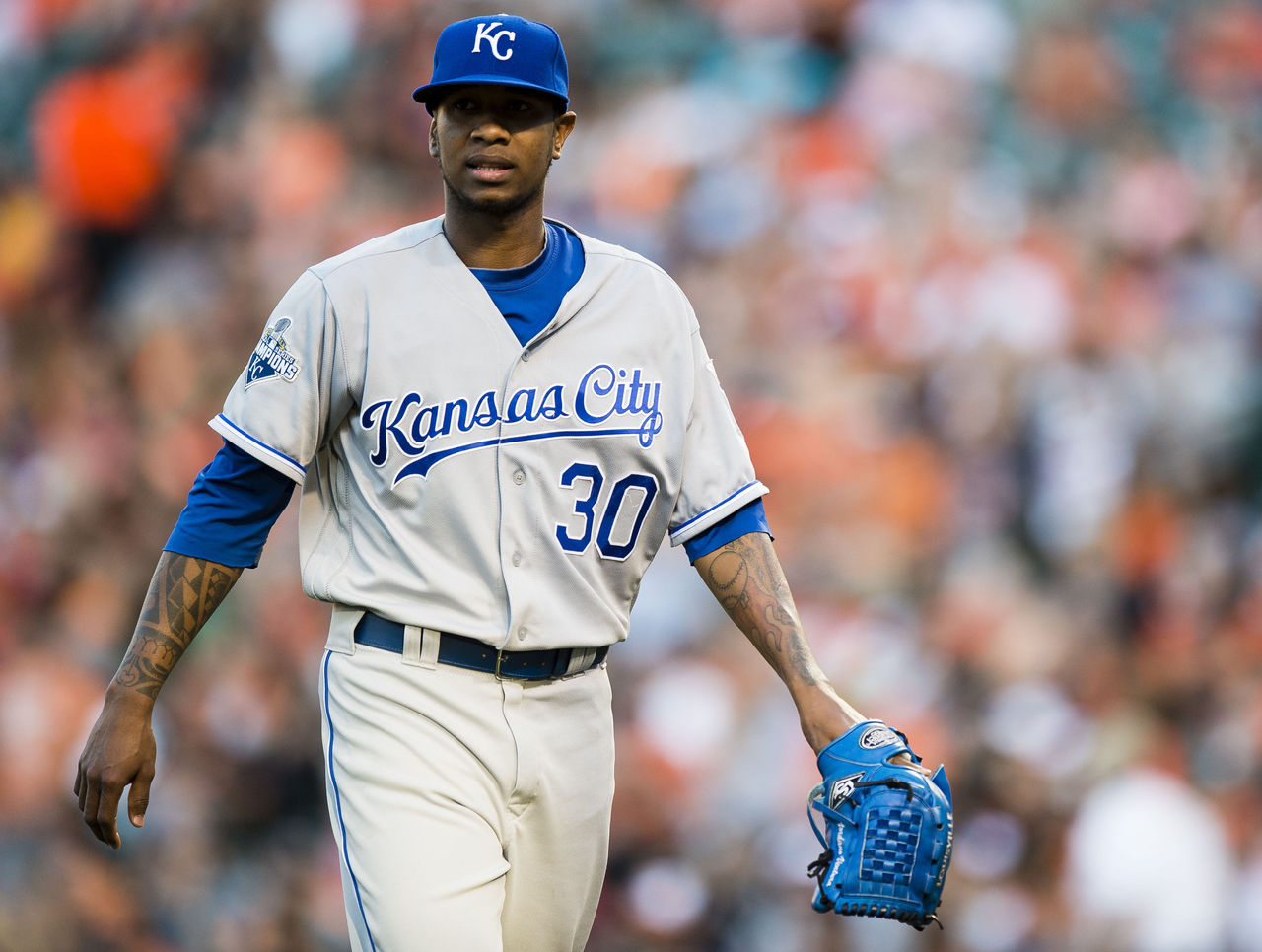 Was Yordano Ventura robbed after fatal crash? His family wants answers