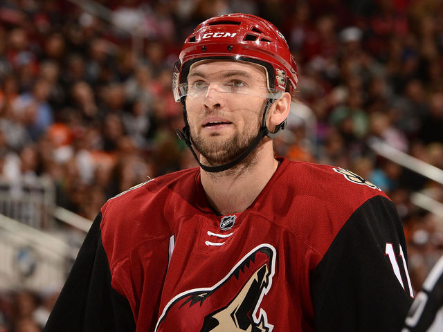 Report: Coyotes asked for Hanzal's 'trade list' while discussing extension
