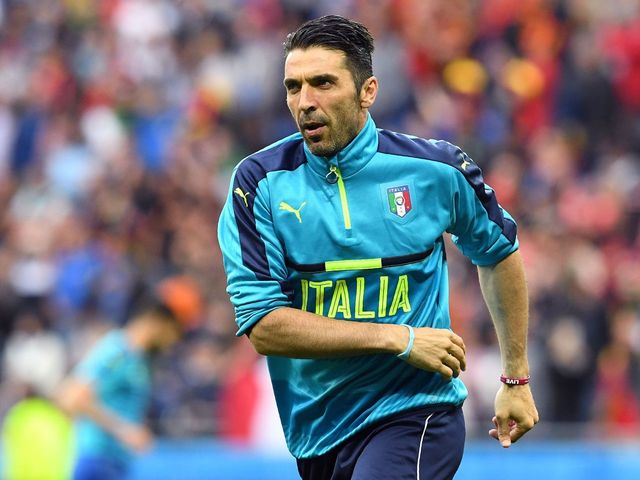 Watch: Buffon belts out Italian anthem with unmatched | theScore