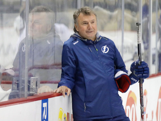 Bowness returns to Lightning after losing out on Ducks' gig