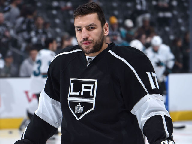 Report: Kings, Lucic pick up contract talks