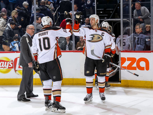 Consulted Ducks players 'unbelievably supportive' of Randy Carlyle hire
