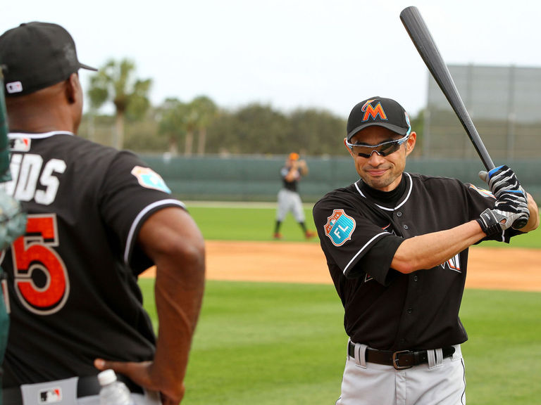 Ichiro Suzuki gets to 3,000 hits thanks in part to Barry Bonds - Sports  Illustrated