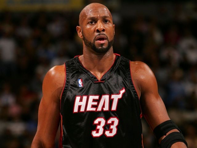 Watch: Alonzo Mourning tells kid who he is