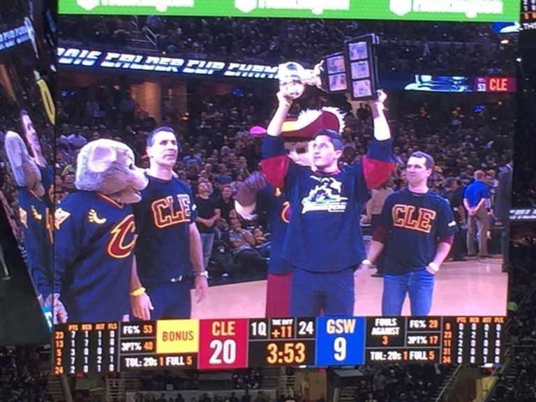 Blue Jackets' farm team honored at Cavs game after winning Calder Cup
