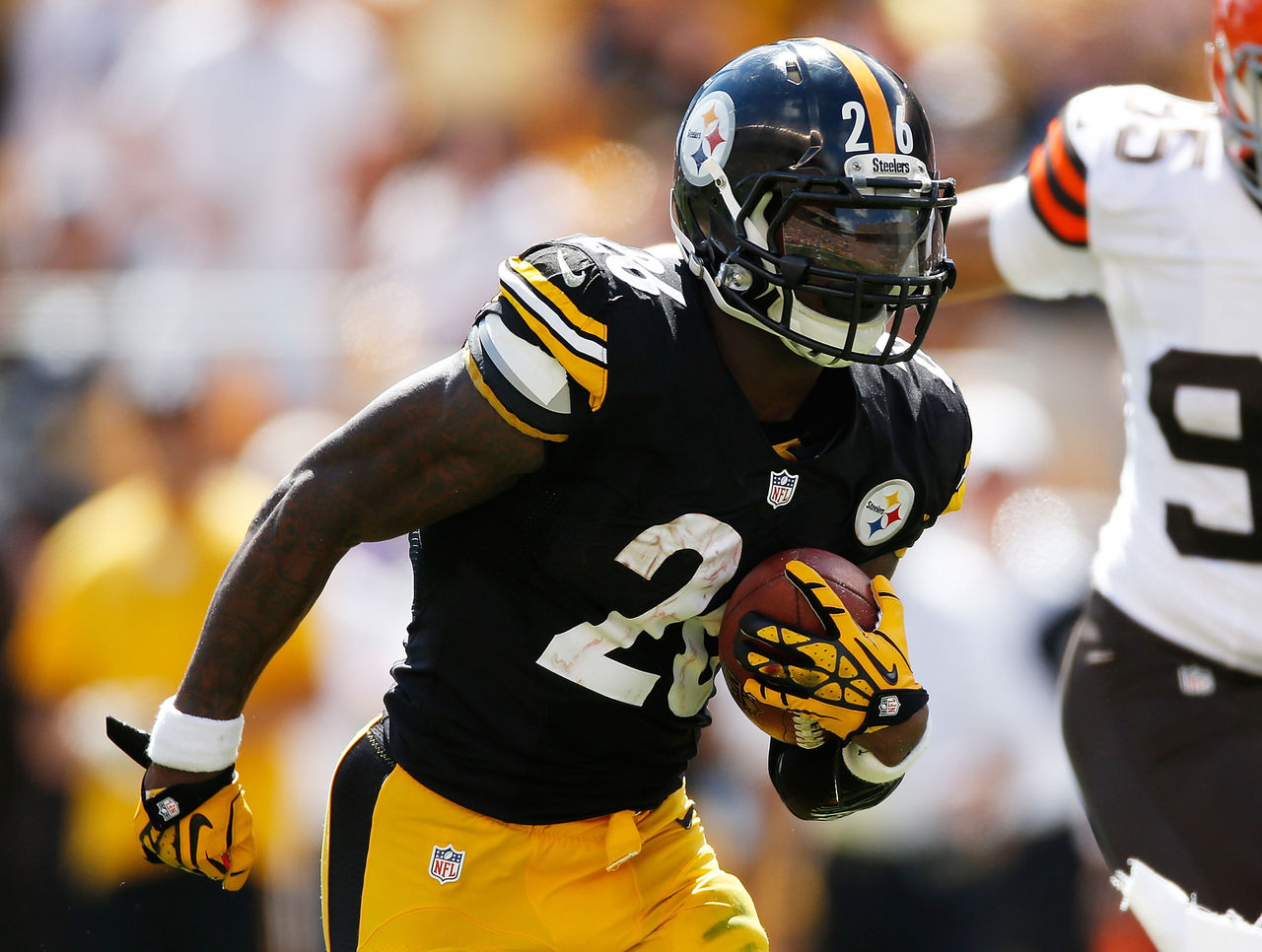 In brief: Steelers RB Le'Veon Bell has suspension reduced to 2