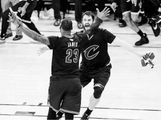 Love posts triumphant photo with LeBron: 'Long live The King'